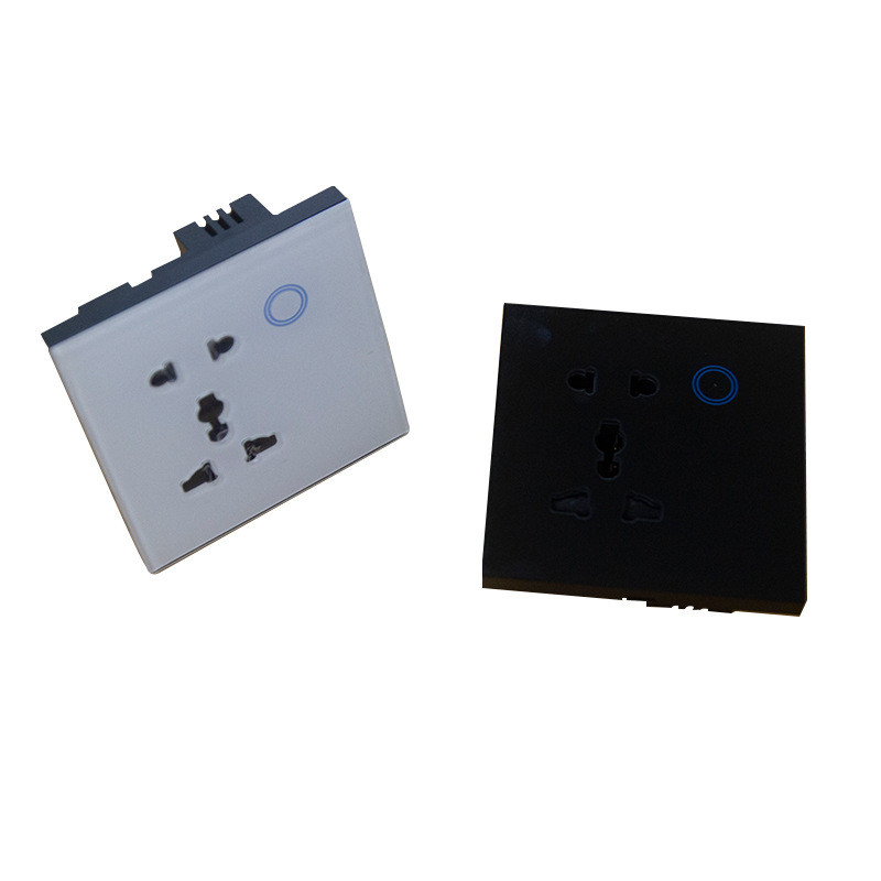 110V-240V Electrical Wall Sockets Wifi Smart Plug 2200W In Residential